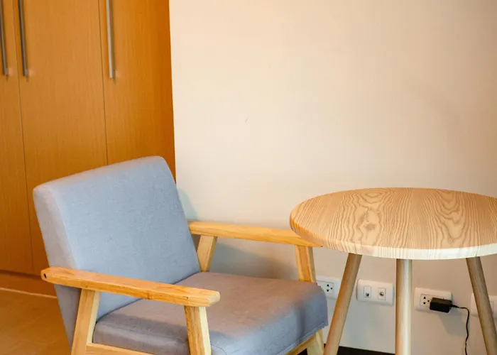 Apartamento Bgc 2br Uptown Parksuites With Ps4 43 Manila