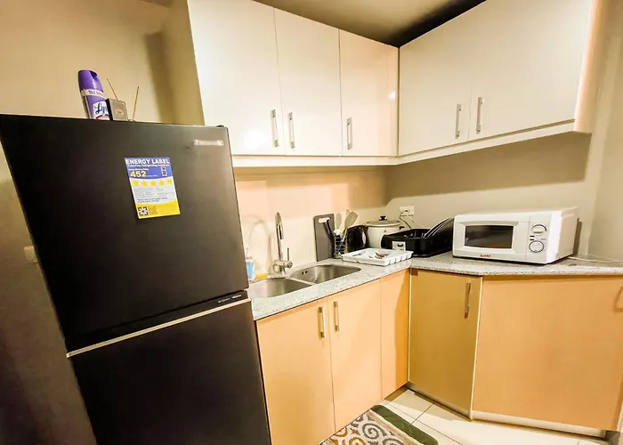 Bgc 2br Uptown Parksuites With Ps4 43 * Manila