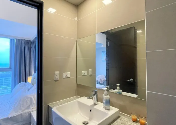 Apartamento Bgc 2br Uptown Parksuites With Ps4 43 Manila